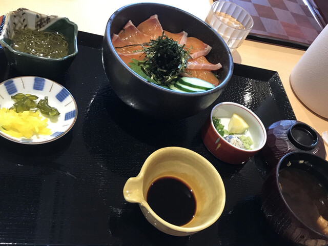 夢岬 ゆめみさき 下関市その他 魚介料理 海鮮料理 食べログ 夢岬 ゆめみさき 下関市その他 魚介料理 海鮮料理 食べログ