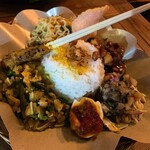 カフェバリチャンプル - 今日のナシ・チャンプルはこちら！