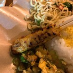 カフェバリチャンプル - ナシチャンの中のサテ