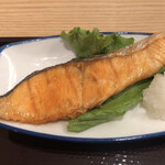 堺 銀シャリ げこ亭 - 魚は鮭にしました。