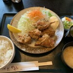 Hadakaya - とり唐定食