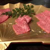 牛牛 西麻布 総本店 - 