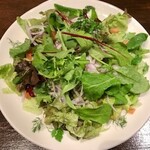 時令蔬菜的繽紛沙拉Sersonai salad