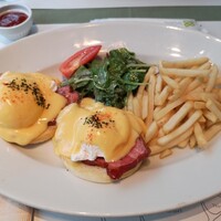 37 Steakhouse & Bar - 