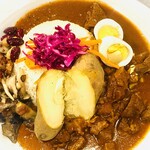 h Cafe Apartment 183 - Beef tendon curry