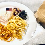 Cafe Apartment 183 - KIDS DREAM LUNCH w/Lots of items