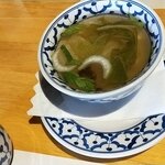 ナムチャイ - グリーンカレーセットのスープ