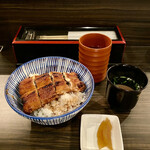 Unagino Kawase - 鰻丼（並）1,700円