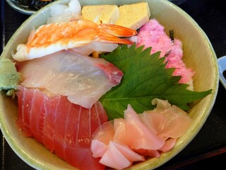 Maruhachi Zushi - 海鮮丼