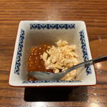 Yamasiro - ・紅鮭と新いくらの親子丼