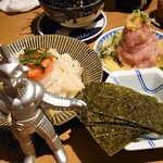 酒トうどん 一福 - 白菜浅漬け+明太、トロタク