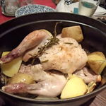 ビストロ椿 - 丸ごとひな鳥のココット蒸し