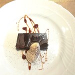 La Brianza - 洋酒の香るボネ、大人のドルチェ。おいしい大好き♡