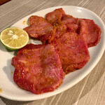 Horumon Yakiniku Hachi - 