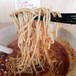 中村麺三郎商店 - 今だと他に白湯らぁめんにも使われる細めの自家製麺はパツ感のある良い歯応えの低加水麺で旨い！