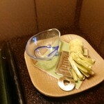 福松荘 - わさびをする