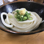 岡製麺所 - しょうゆ小　冷