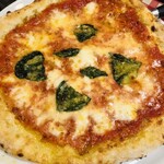 Kukkin - マルゲリータピザ