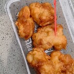 秩父宮ラグビー場 売店 - あとホントはタコ辛揚げ復活してくれたら嬉しいんだけど。