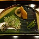 せき根 - 焼き物