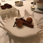 エディション・コウジ シモムラ - 