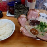 金田家 - チャーシューめん+特製煮玉子+ごはん大