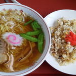 吉倉食堂 - 料理写真:半チャンラーメンセット