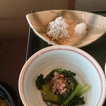 福松荘 - ほうれん草のおひたし、しらすおろし