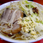 ラーメン二郎 - 小ラーメンニンニク(600円)