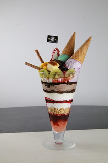 h Plataran Resort & Restaurant - 40cm！BIGパフェ