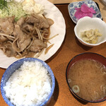さしま - 生姜焼き定食　850円