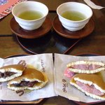 旬彩菓 萬亀 - 「黒豆どら」と「桜どら」を店内で食す