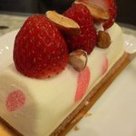 銀座メゾン アンリ・シャルパンティエ - ビズ・ドゥ・フレーズ