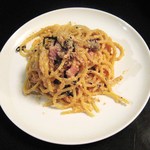 GADES UNO - 明太子スパゲティー（全体の1/3くらい）