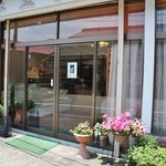 エイセンドウ - お店様の入り口付近です（7/10UP）