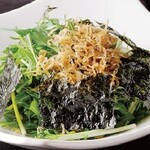 ざうお - 揚げじゃこと水菜の塩ごまサラダ