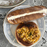 バックシュトゥーベ ツオップ - ヴィエノワミルク￥194、ハムロール￥259