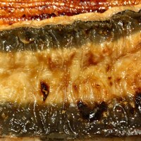 わたべ - うな重皮目アップ