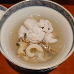 銀座 しのはら - 鱧と鮑と冬瓜のスープ
