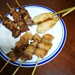 炭火居酒屋 炎 - 焼鳥3種