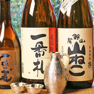 おすすめの日本酒、焼酎をお料理とともにお楽しみください