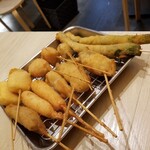 大衆串横丁 てっちゃん - 串揚げイロイロ 1本100円