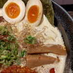 らぁめん in EZO - メンマが太いわ（笑）美味しい！