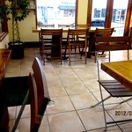 菓子工房 アンシャンテ - カフェスペース・テーブル！(2012,07/07)