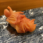 辰巳寿司 - ・赤貝