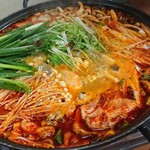 玉一 - 海鮮豆腐チゲ(大)4000円