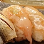 Sushi Ikkyuu - こはだ・甘エビ・ヒラメ：こはだはアッサリな塩梅の酢〆でもう一貫いただきたいぐらい。。甘エビはとろける甘さ。ヒラメの弾力ある食感と甘みが醤油とマッチング＾＾