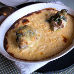 海猫軒 - お魚料理のみ2人分一緒に大きなお皿で盛りつけられていました。