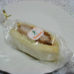 ピーターパン - ちょこっとｶﾂｻﾝﾄﾞ189円　（2012/6）これはお肉屋さんのカツサンドに軍配かな　（’’？