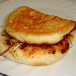 ピーターパン - 肉味噌ｻﾝﾄﾞ189円　（2012/6）ピリ辛。ご飯で食べたい。